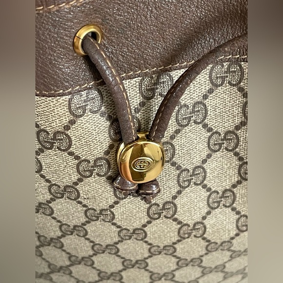 GUCCI 𝑉𝑖𝑛𝑡𝑎𝑔𝑒 MONOGRAM BUCKET DRAWSTRING BAG W/GUCCI DUST BAG🎬💯Authentic - Picture 7 of 16